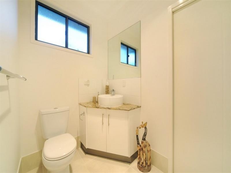1/5 Olsen Place, Jubilee Pocket QLD 4802