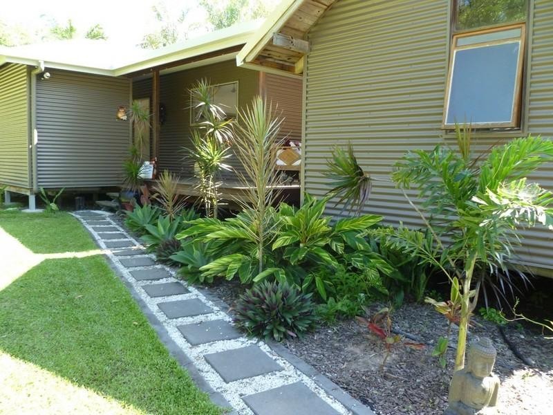 12 Pringle Road, Woodwark QLD 4802