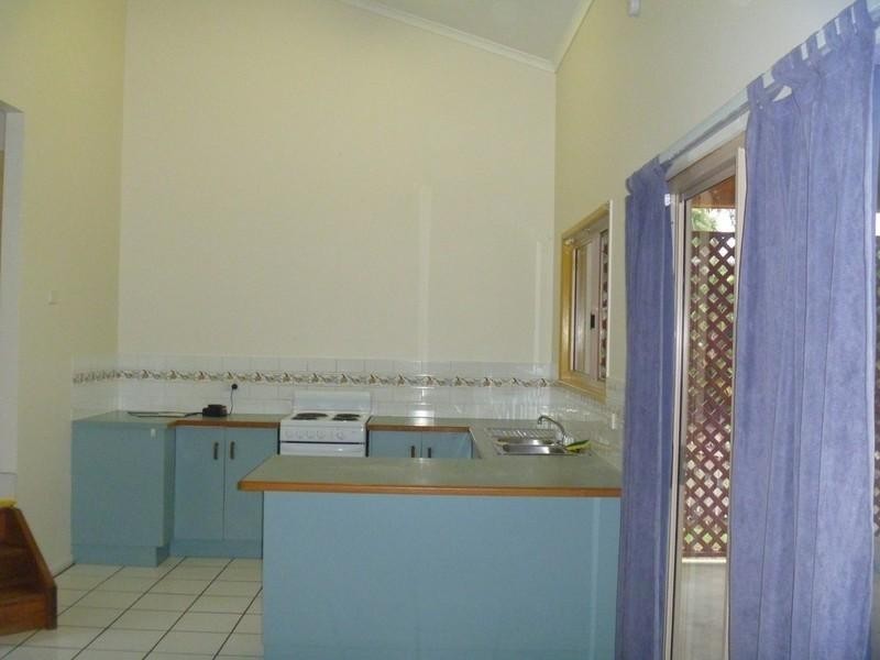 27 Jones Road, Cannonvale QLD 4802