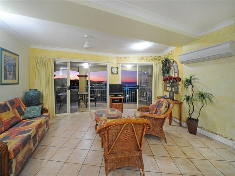 15/10 Golden Orchid Drive, Airlie Beach QLD 4802