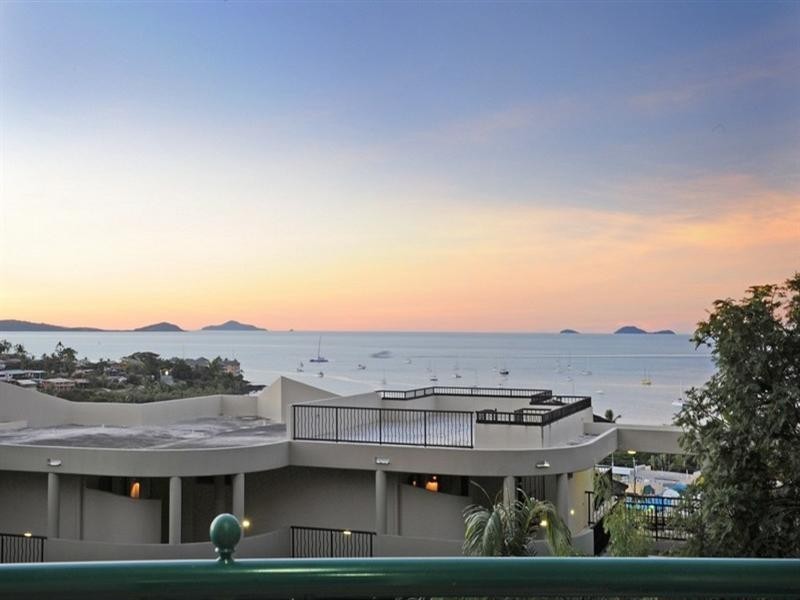 15/10 Golden Orchid Drive, Airlie Beach QLD 4802