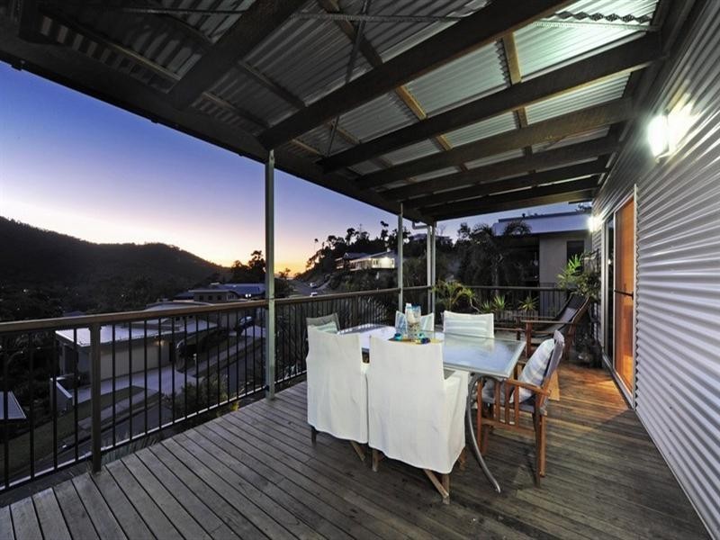 32 Kingfisher Terrace, Jubilee Pocket QLD 4802