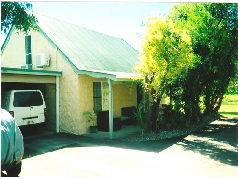 2/2 Mandalay Road, Jubilee Pocket QLD 4802