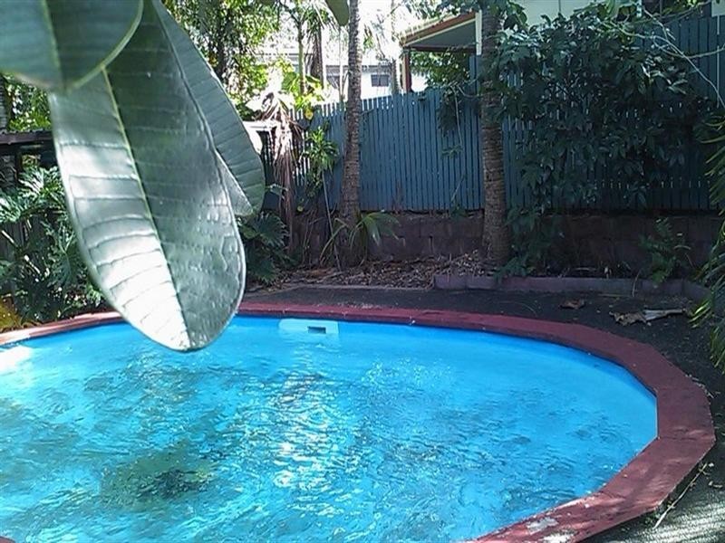 4/14 Beach Road, Cannonvale QLD 4802