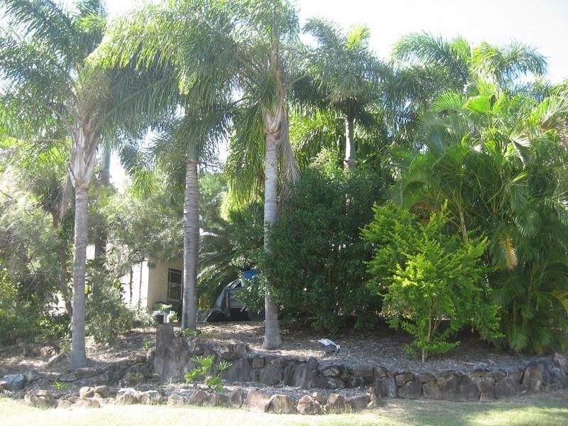 1/6 Duell Road, Cannonvale QLD 4802