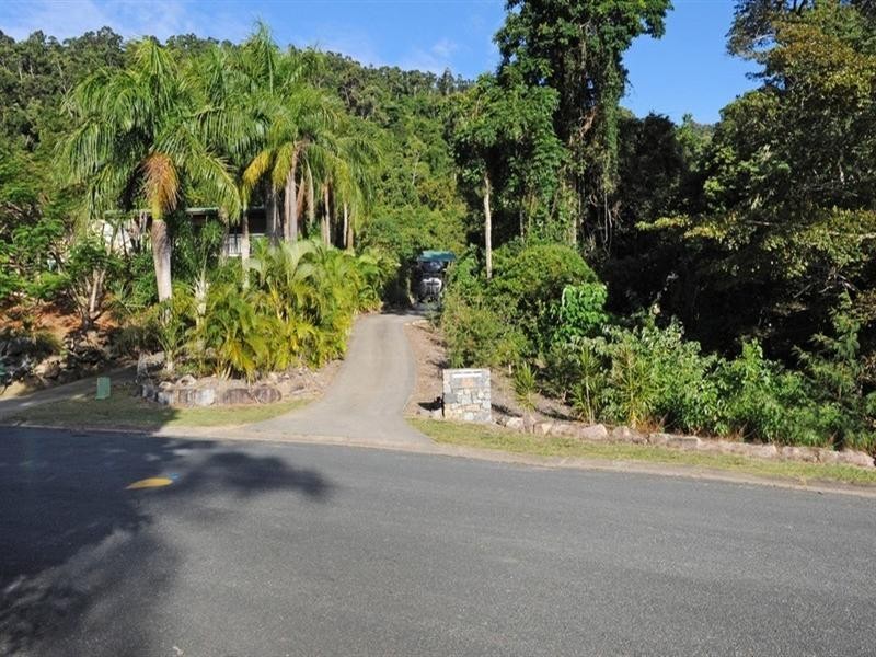 28 Eshelby Drive, Cannonvale QLD 4802