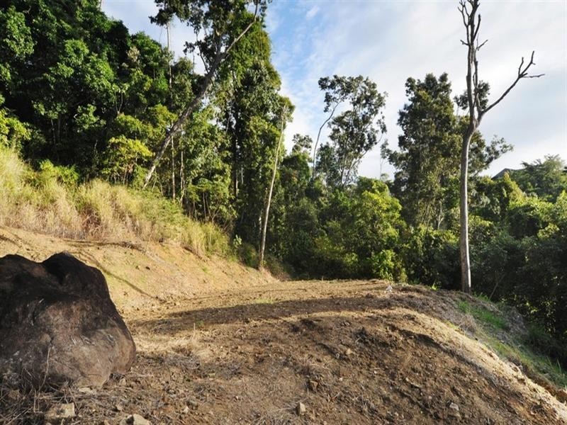 28 Eshelby Drive, Cannonvale QLD 4802