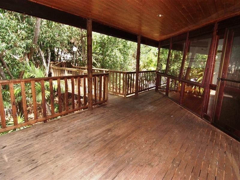 8 Sandpiper Crescent, Jubilee Pocket QLD 4802