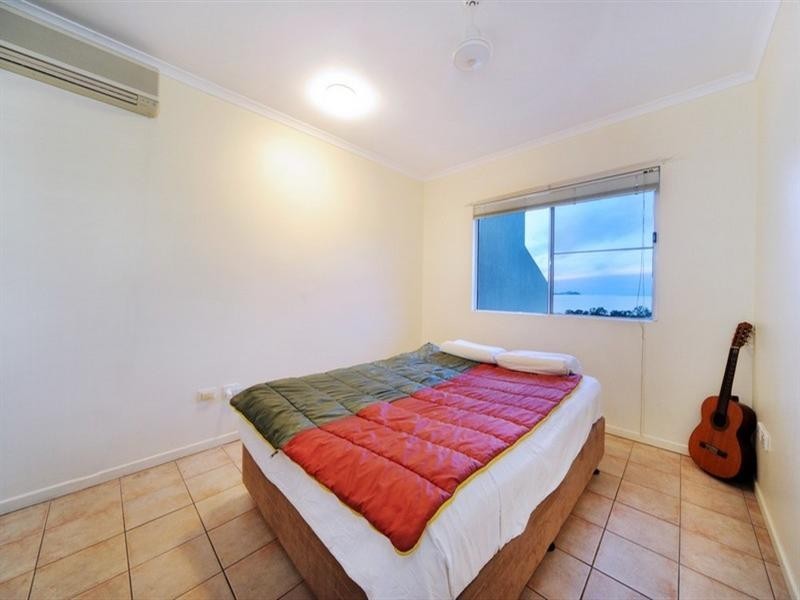 11/12 Eshelby Drive, Cannonvale QLD 4802