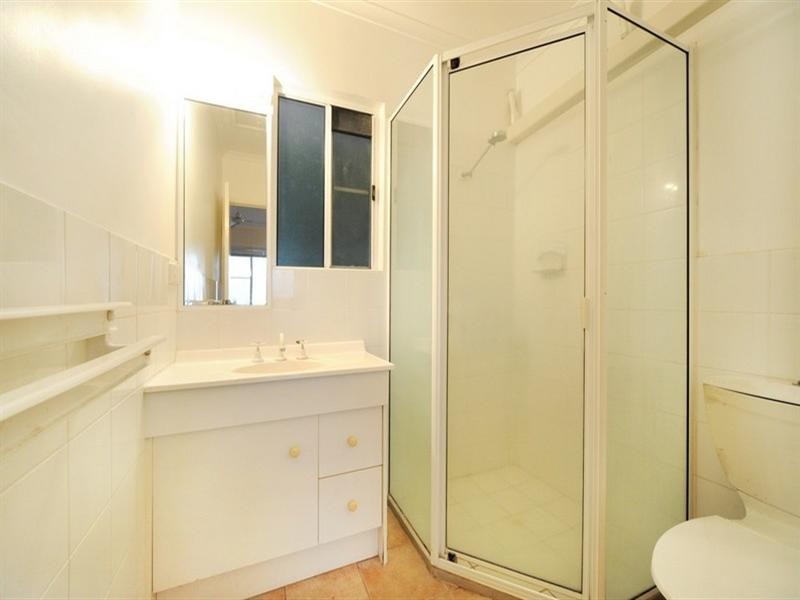 11/12 Eshelby Drive, Cannonvale QLD 4802