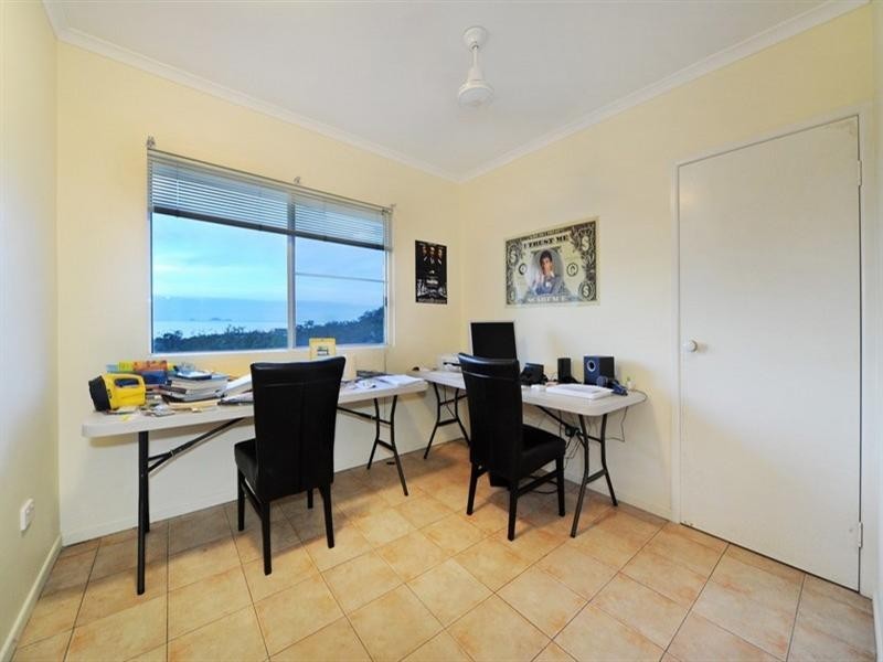 11/12 Eshelby Drive, Cannonvale QLD 4802