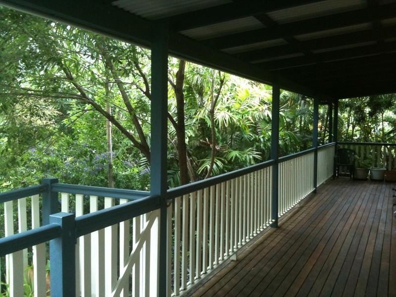 12 Grace Avenue, Cannonvale QLD 4802