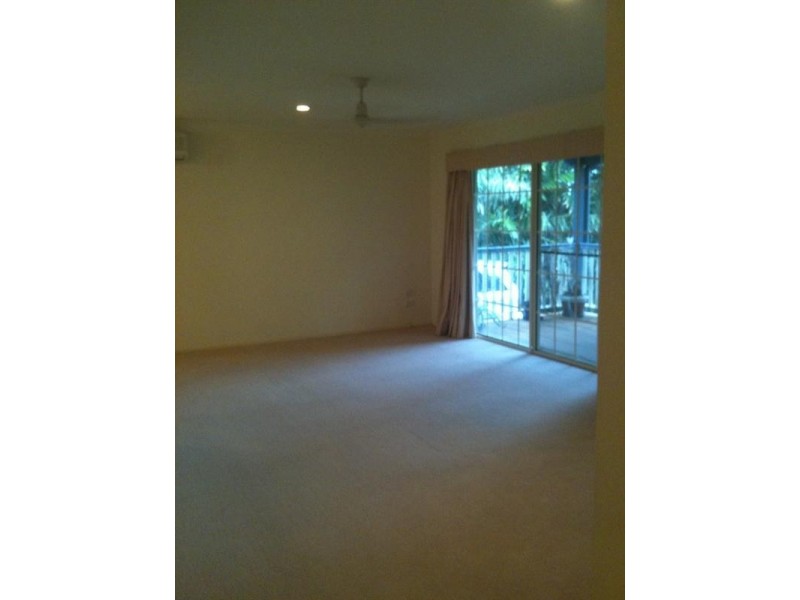 12 Grace Avenue, Cannonvale QLD 4802