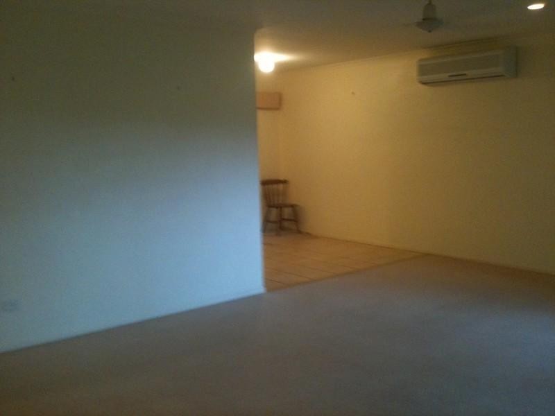 12 Grace Avenue, Cannonvale QLD 4802