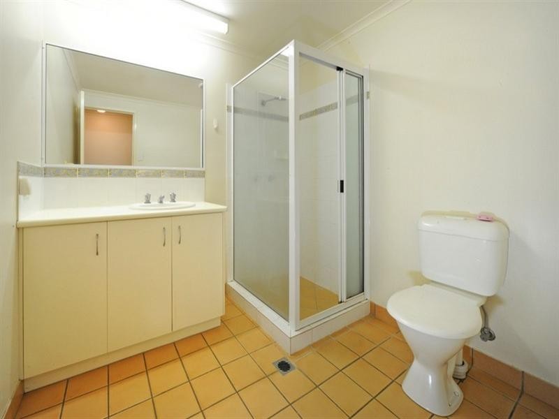 15/20 Island Drive, Cannonvale QLD 4802