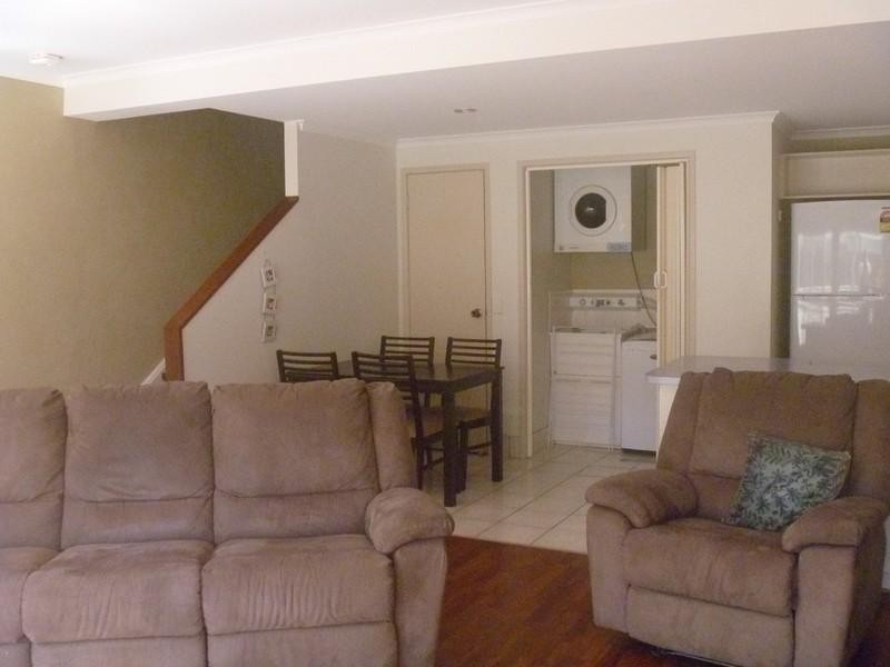 7/9 Erromango Drive, Jubilee Pocket QLD 4802