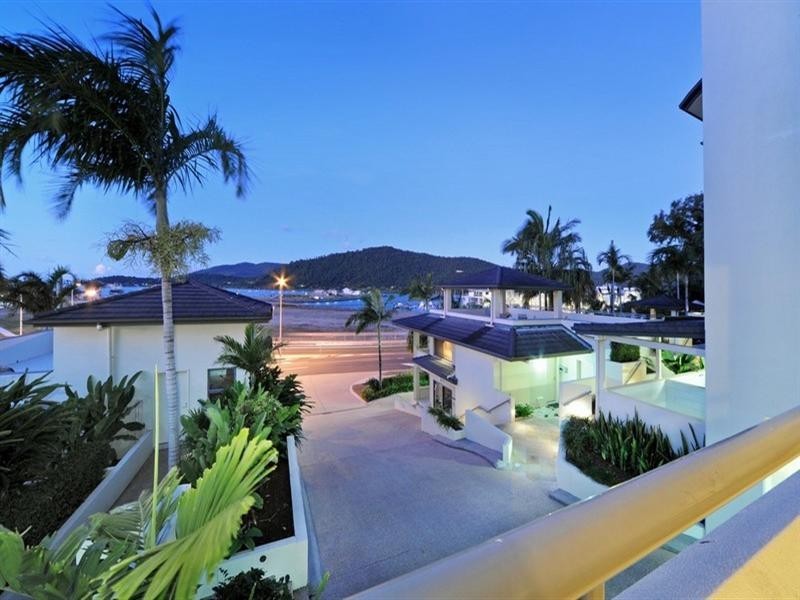 4/406 Shute Harbour Road, Airlie Beach QLD 4802