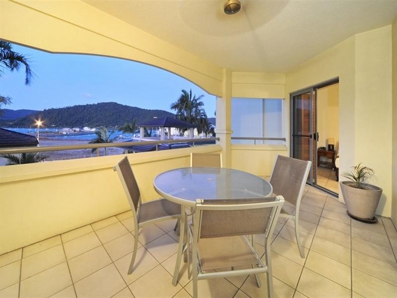 4/406 Shute Harbour Road, Airlie Beach QLD 4802