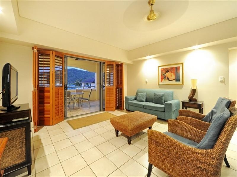 4/406 Shute Harbour Road, Airlie Beach QLD 4802