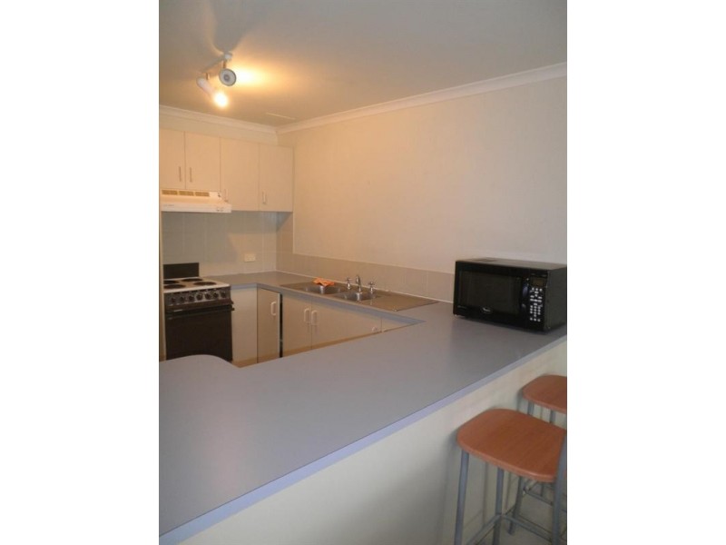 9/9 Erromango Drive, Jubilee Pocket QLD 4802