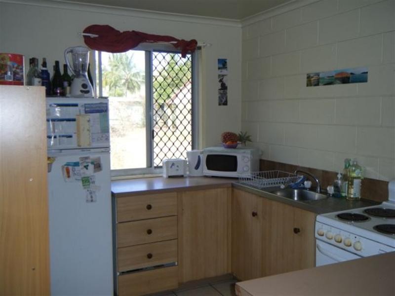 13/6 St Martins Road, Cannonvale QLD 4802