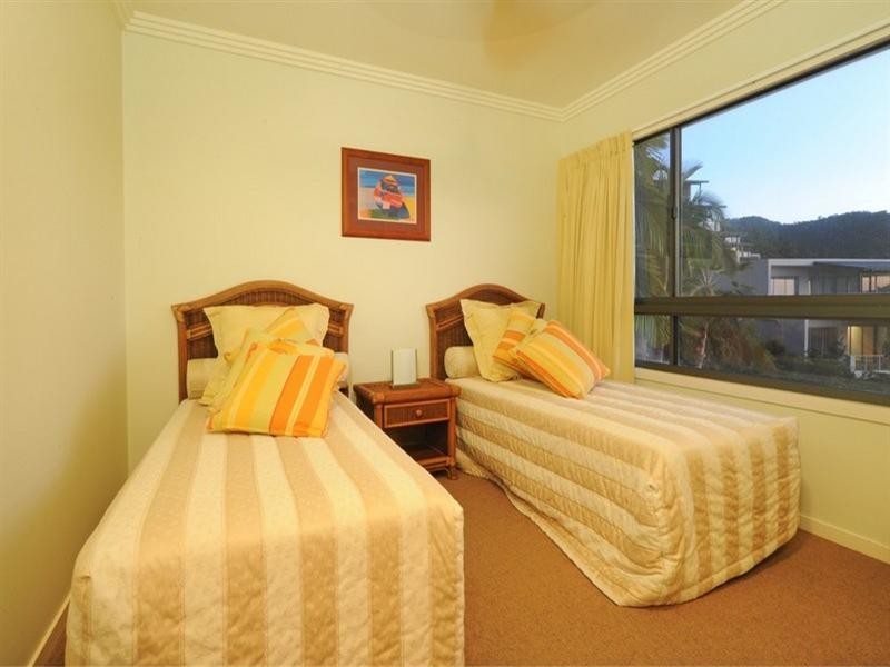 11/16 Golden Orchid Drive, Airlie Beach QLD 4802