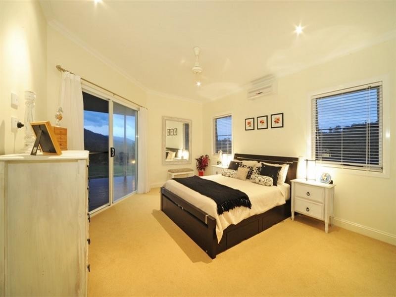 71 Moon Crescent, Sugarloaf QLD 4800