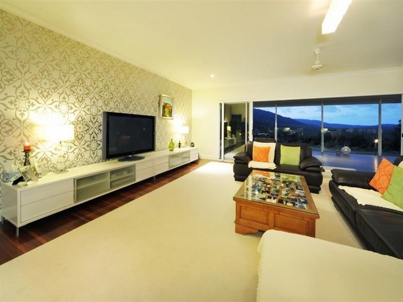 71 Moon Crescent, Sugarloaf QLD 4800