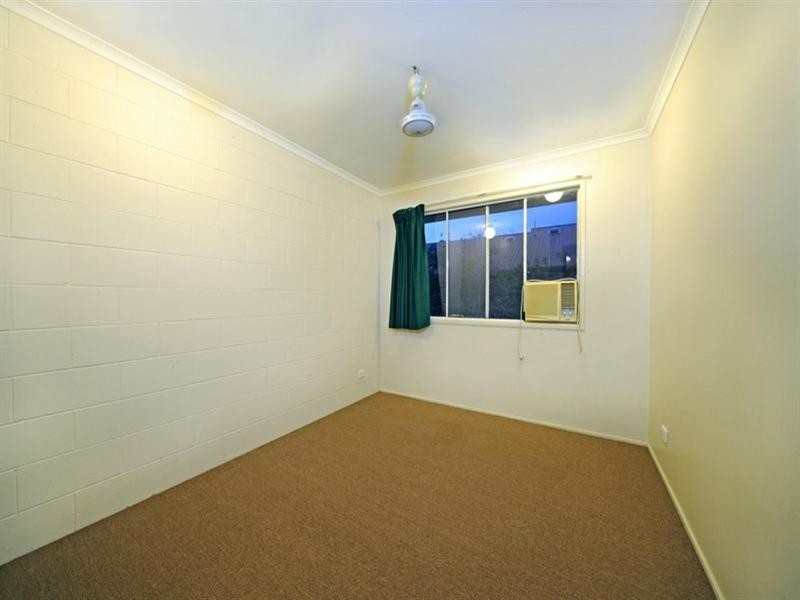 2/169 Shute Harbour Road, Cannonvale QLD 4802