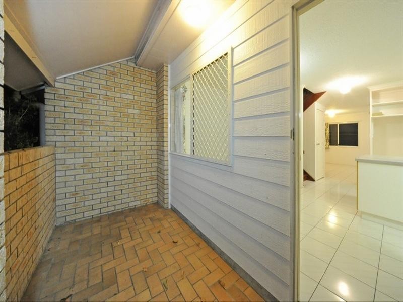 2/169 Shute Harbour Road, Cannonvale QLD 4802