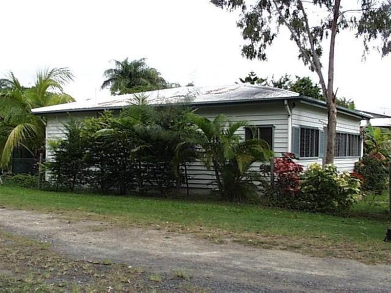20 Schnapper Street, Cannonvale QLD 4802