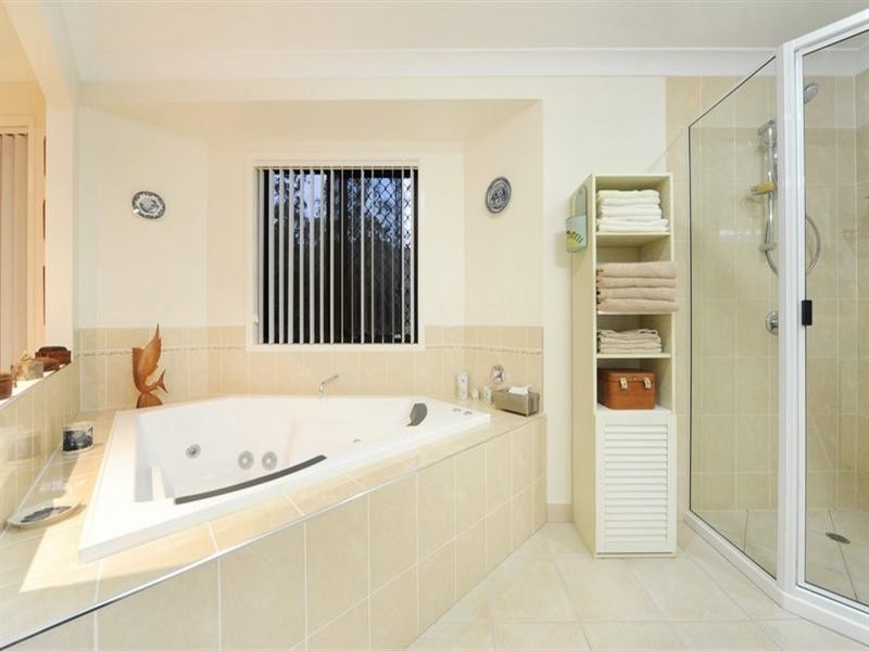 372 Paluma Road, Cannonvale QLD 4802