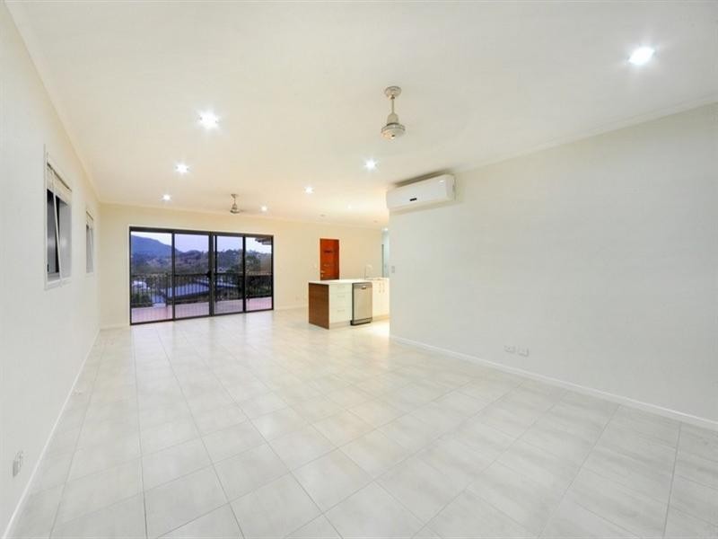 57 Country Road, Cannonvale QLD 4802