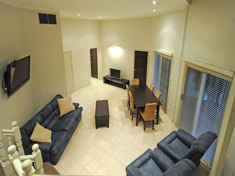 11 Orana Street, Airlie Beach QLD 4802