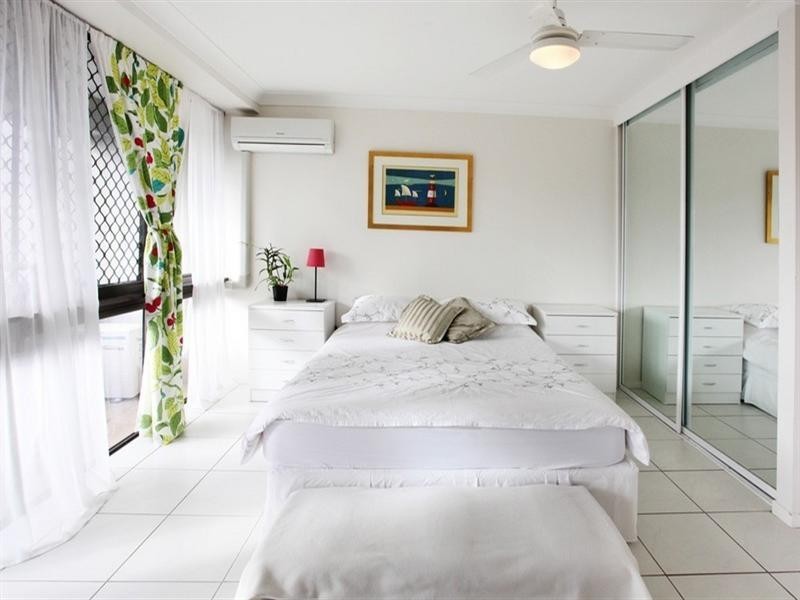 16/2 Eshelby Drive, Cannonvale QLD 4802