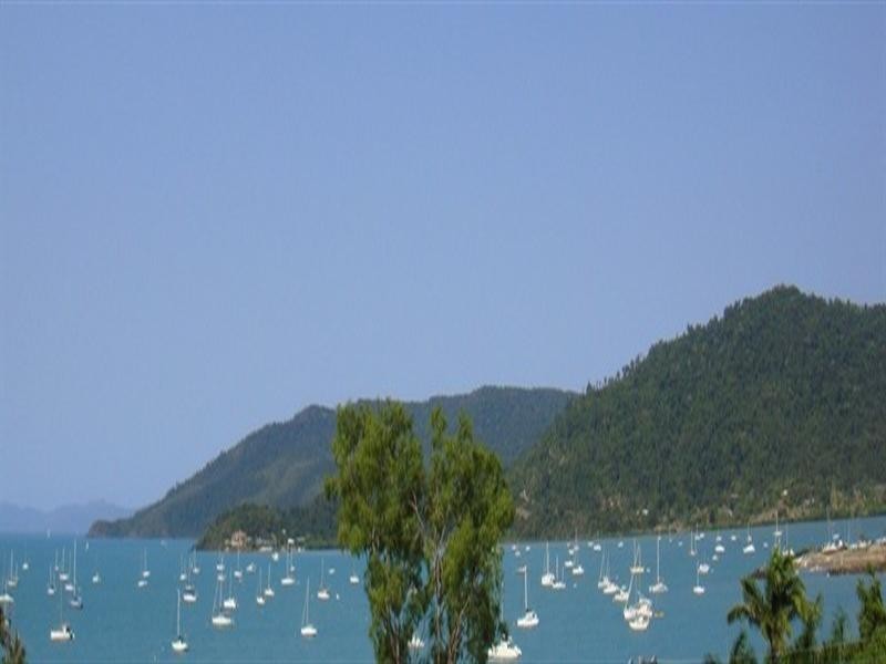 1 Mazlin Street, Airlie Beach QLD 4802