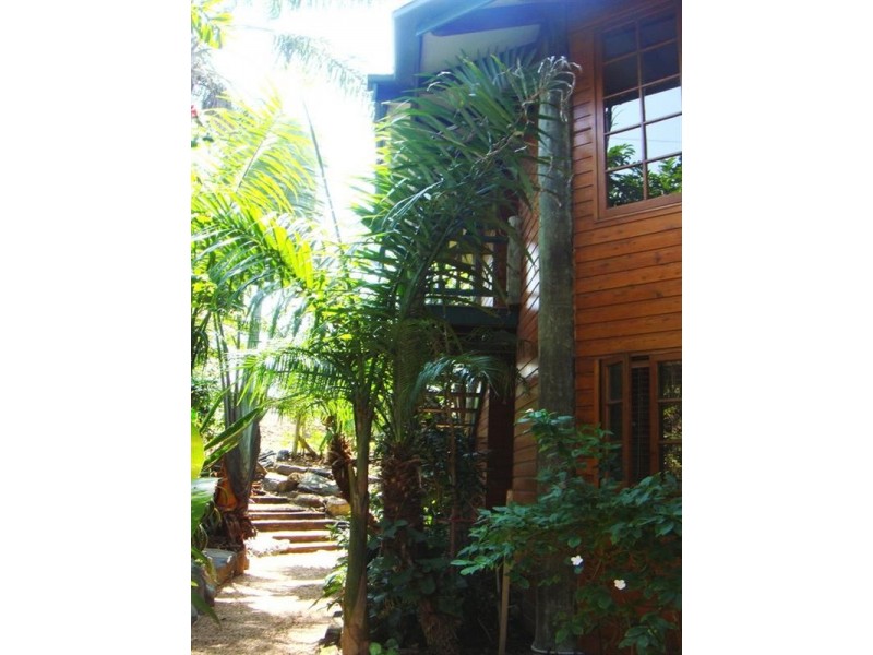 1 Mazlin Street, Airlie Beach QLD 4802