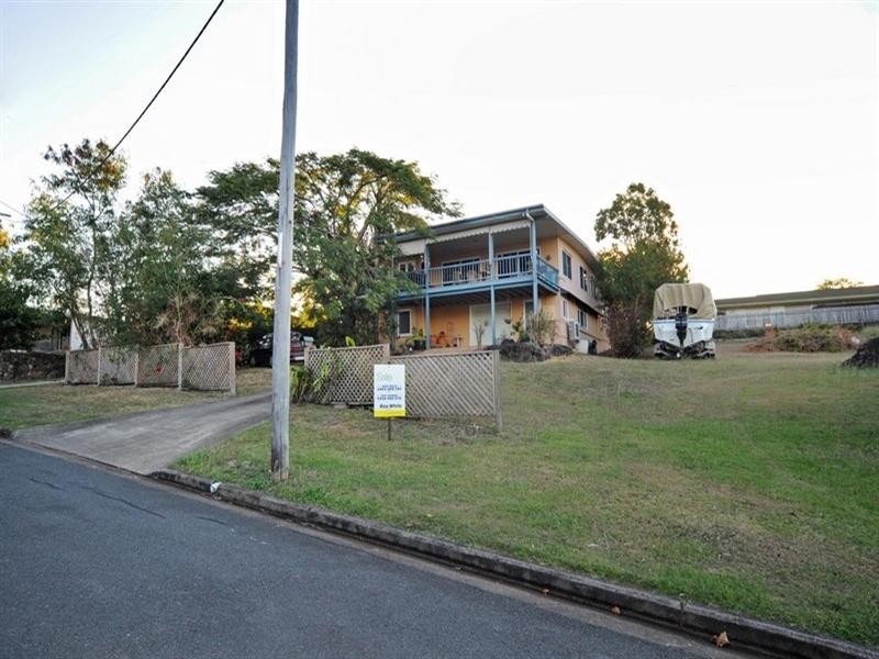 6 Simmons Street, Airlie Beach QLD 4802