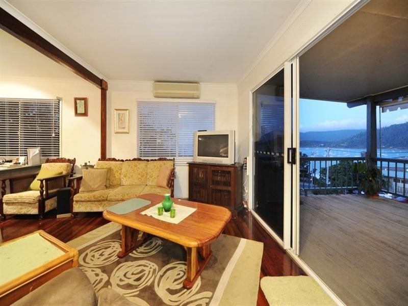 6 Simmons Street, Airlie Beach QLD 4802