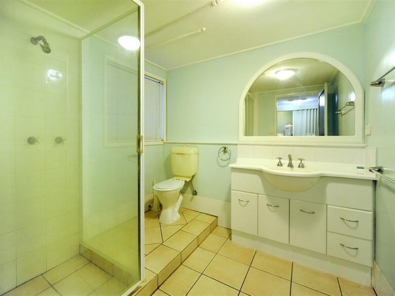 6 Simmons Street, Airlie Beach QLD 4802