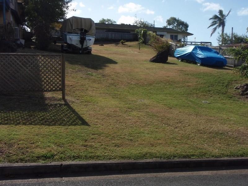 4 Simmons Street, Airlie Beach QLD 4802