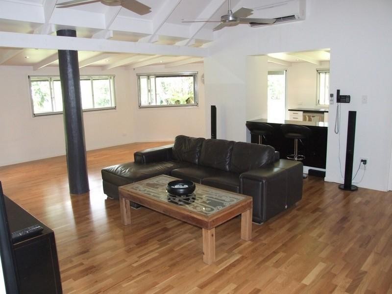 31 Black Street, Riordanvale QLD 4800