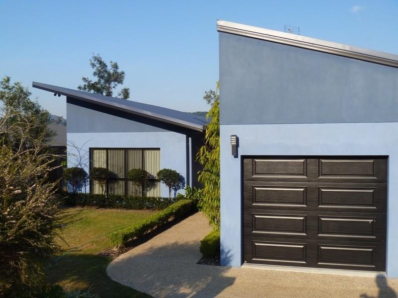 21 Armada Crescent, Jubilee Pocket QLD 4802