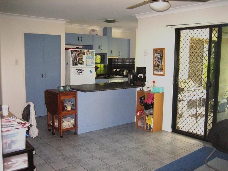 67 Parkwood Terrace, Cannonvale QLD 4802