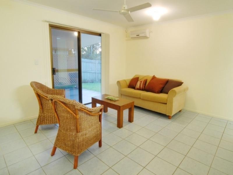 26 South Molle Boulevard, Cannonvale QLD 4802