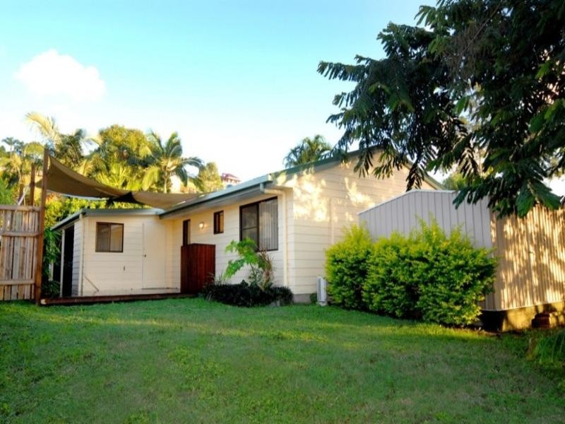 26 South Molle Boulevard, Cannonvale QLD 4802