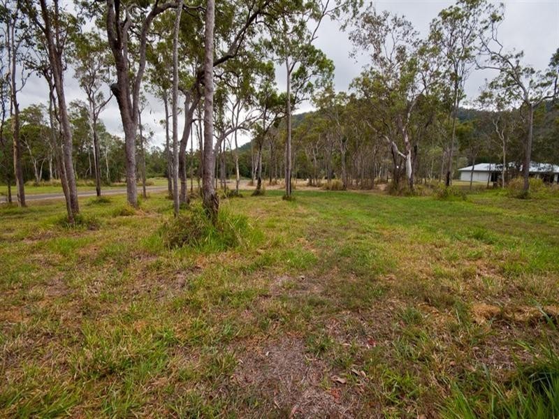 31 Rifle Range Road, Mount Marlow QLD 4800
