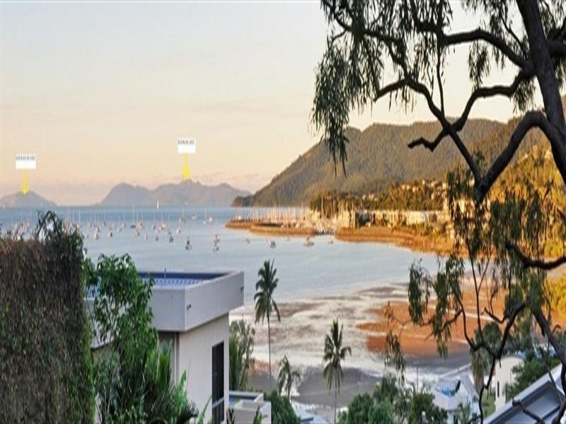 9 Stewart Drive, Cannonvale QLD 4802