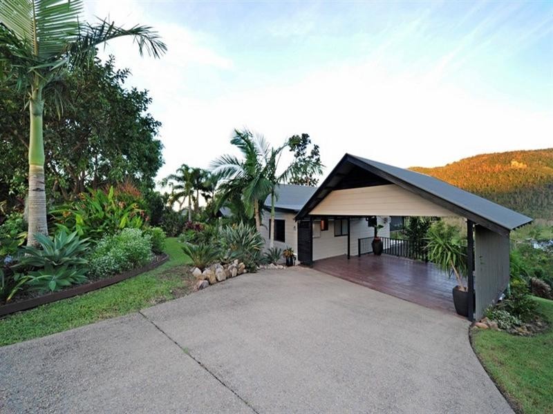26/14 Hamilton Avenue, Cannonvale QLD 4802