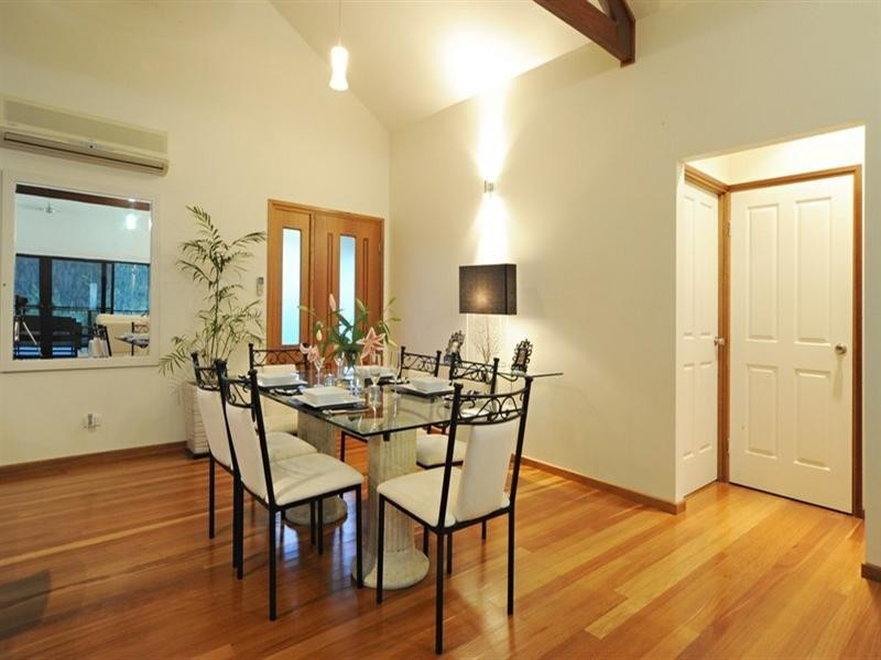26/14 Hamilton Avenue, Cannonvale QLD 4802